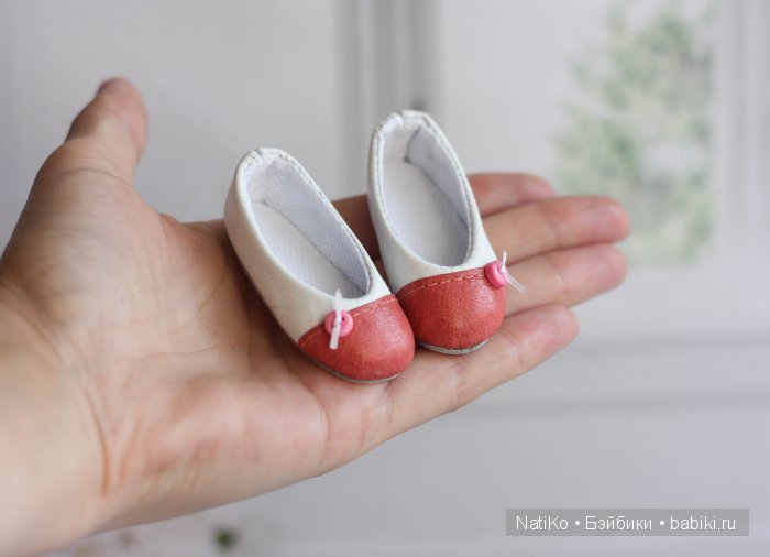 Небольшая подборка обуви и рюкзачки. Есть микроскопическая обувь ;) | Бэйбики Небольшая подборка обуви и рюкзачки. Есть микроскопическая обувь ;)