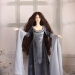 3 сказочные девы: Красная шапочка, по образу доктор Куин, Арвен из Властелина колец.