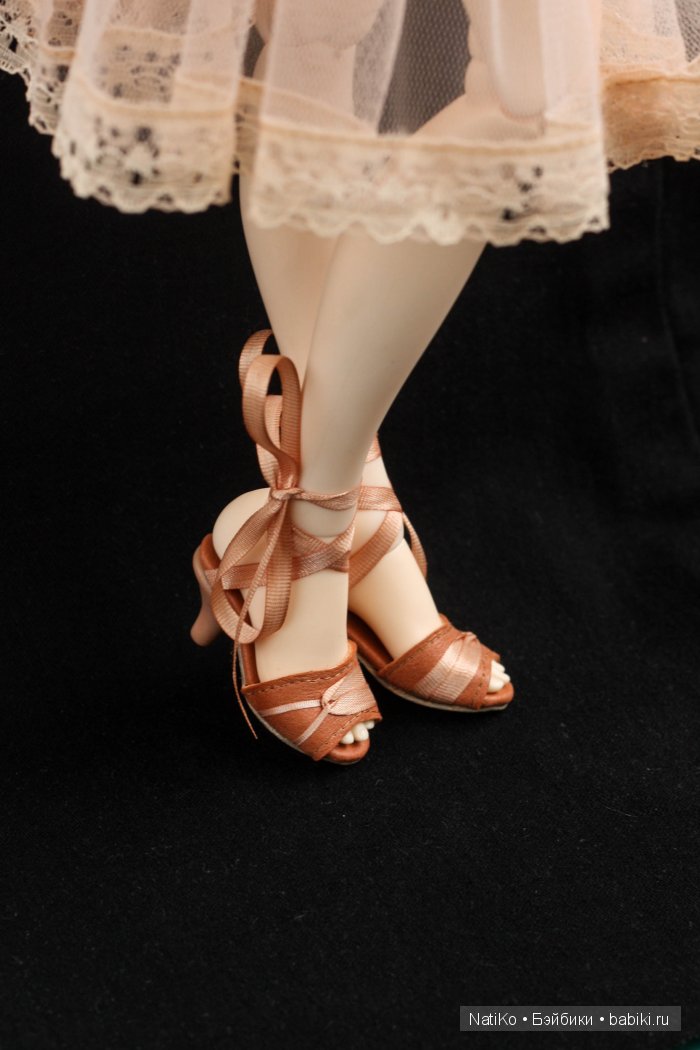 Новая подборка одежды и обуви ))