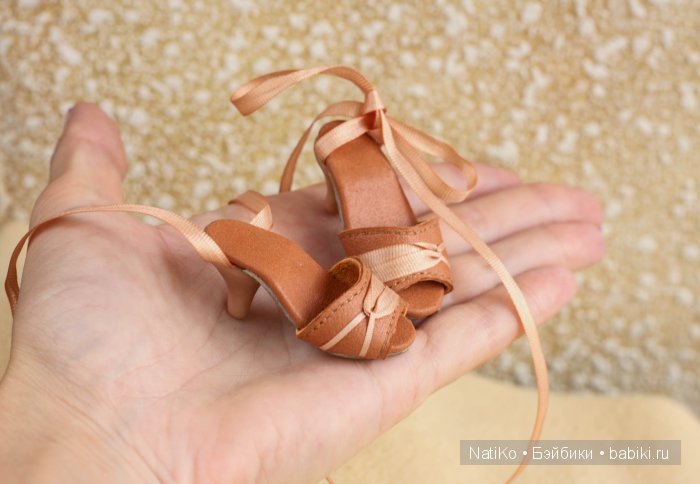 Новая подборка одежды и обуви ))