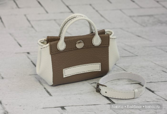 Сумочки и чемоданчики, можно комментировать