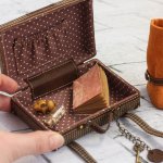 Сумочки и чемоданчики, можно комментировать