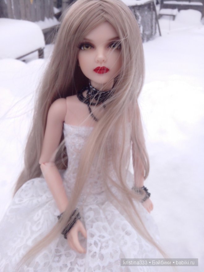 Вампирша Розали (Iplehouse Leona) (фото 6)