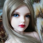 Осторожно нюд. БЖД Леона