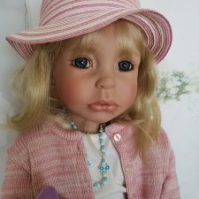 Обижулька Amelie (Амели) от Susan Lippl. Полный винил. Обижулька Amelie (Амели) от Susan Lippl. Полный винил.