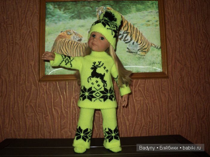 Вот наш новый костюм — Одежда и обувь для кукол своими руками: фото