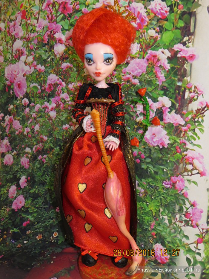 Поклонникам "Алисы в стране чудес" посвящается (фото 2)