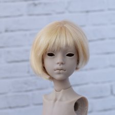 Парик ассиметричное каре