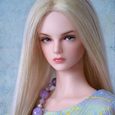 Новая девушка, новые фото