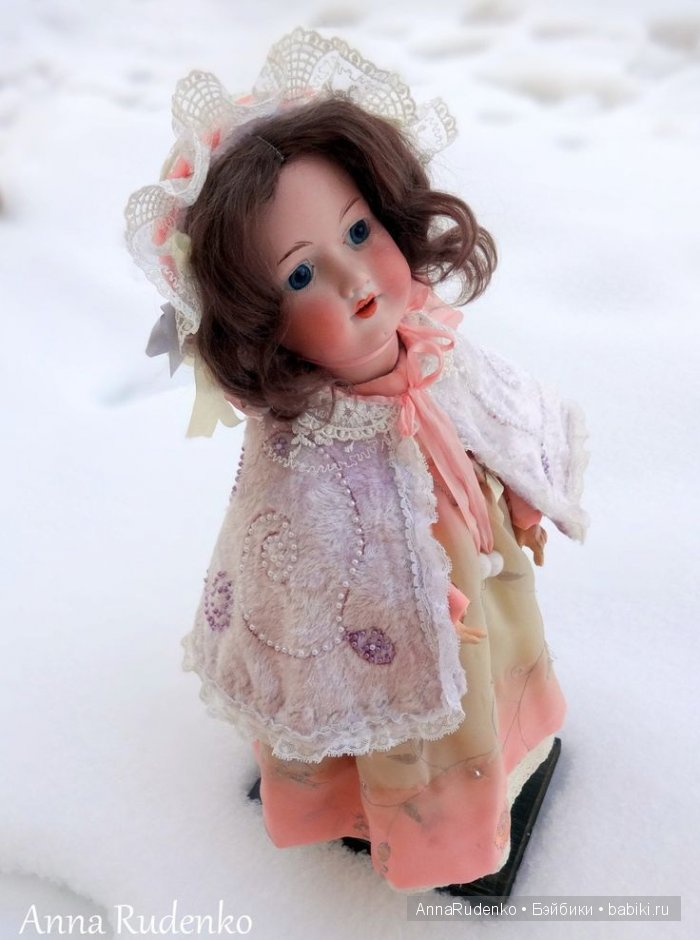 Антикварная кукла Амелия - маленькая принцесса. Armand Marseille