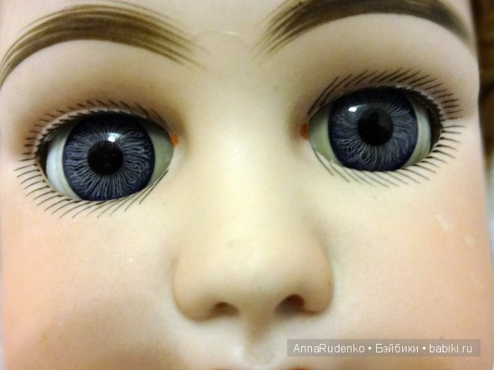 Удивительная антикварная кукла (фото 10)