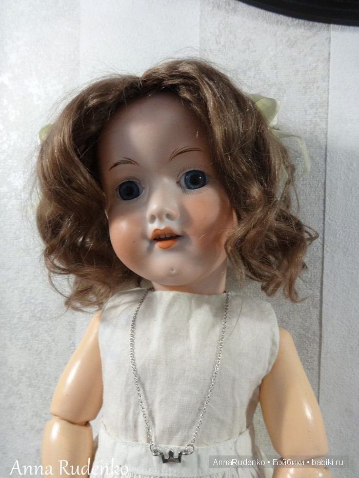 Антикварная кукла Амелия - маленькая принцесса. Armand Marseille