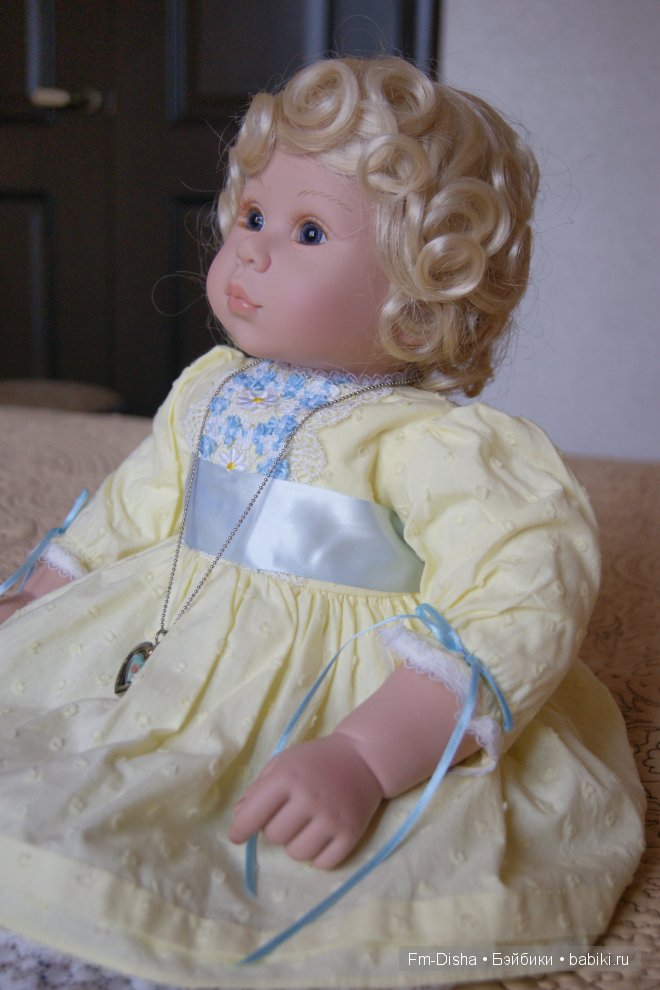 Адора Beverly Stoehr