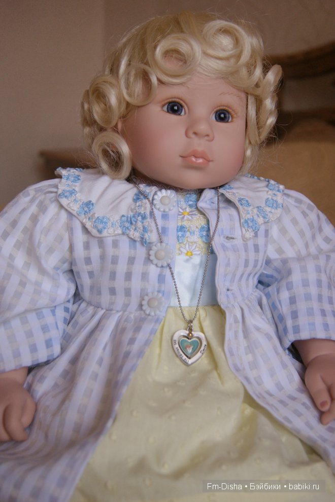 Адора Beverly Stoehr