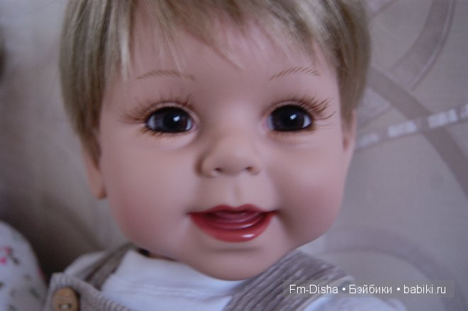 Мальчишка Адора, 2003 года