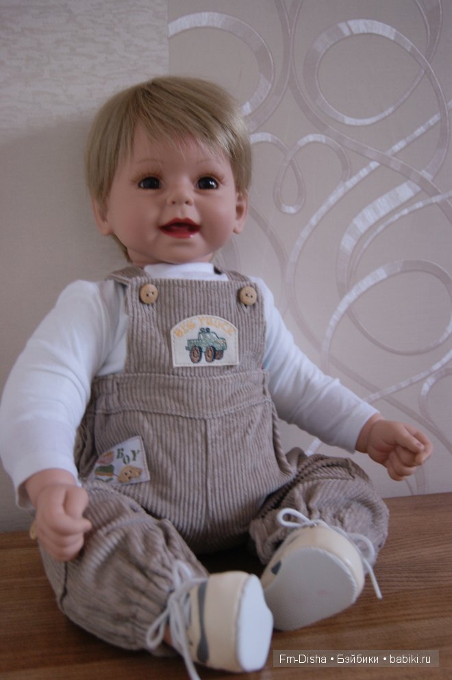 Мальчишка Адора, 2003 года