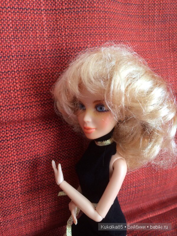 Мирей Дарк. Она же Кристина из знаменитого кинофильма "Высокий блондин в черном ботинке" (фото 5)