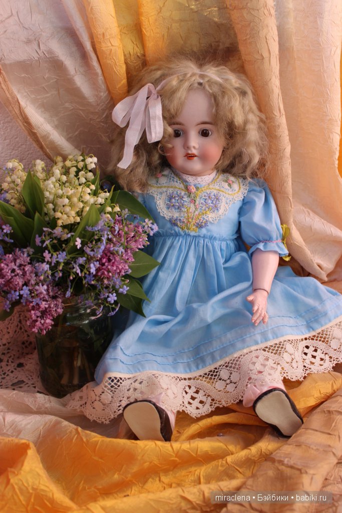 "...Не забудь и ты меня" или Королева Майя. Armand Marseille