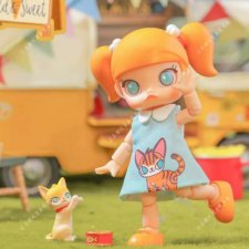 Шарнирная большая Molly от PopMart