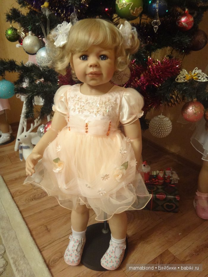 С Новым годом — Куклы Monika Levenig и Monika Peter