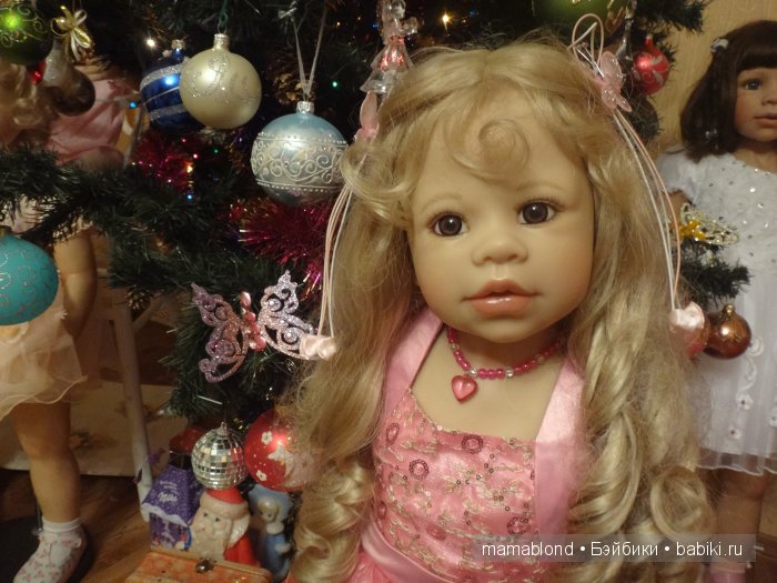 С Новым годом — Куклы Monika Levenig и Monika Peter