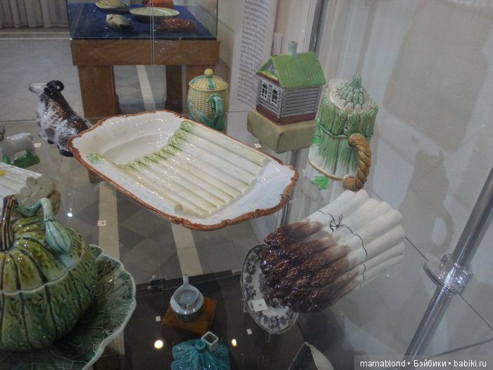 Выставка фарфора и фаянса