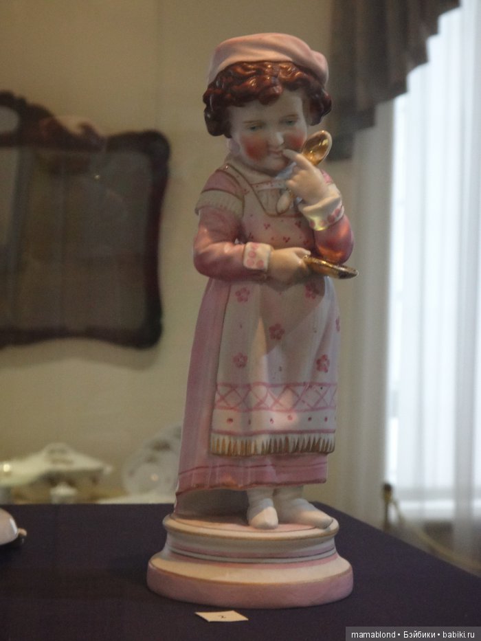 Выставка фарфора и фаянса