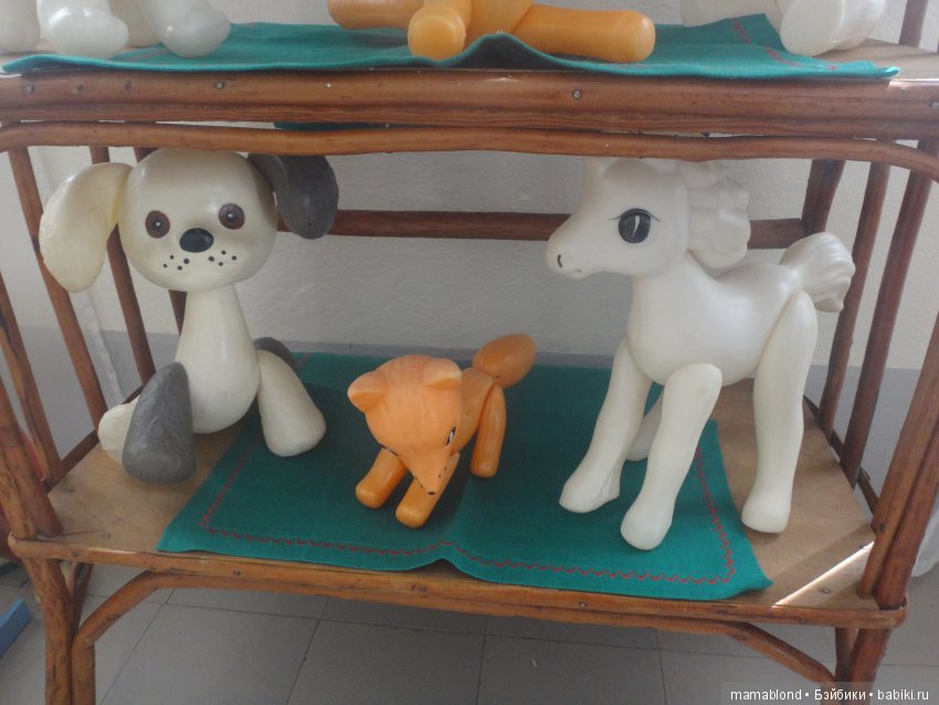 Выставка " Лабиринты кукольной жизни"