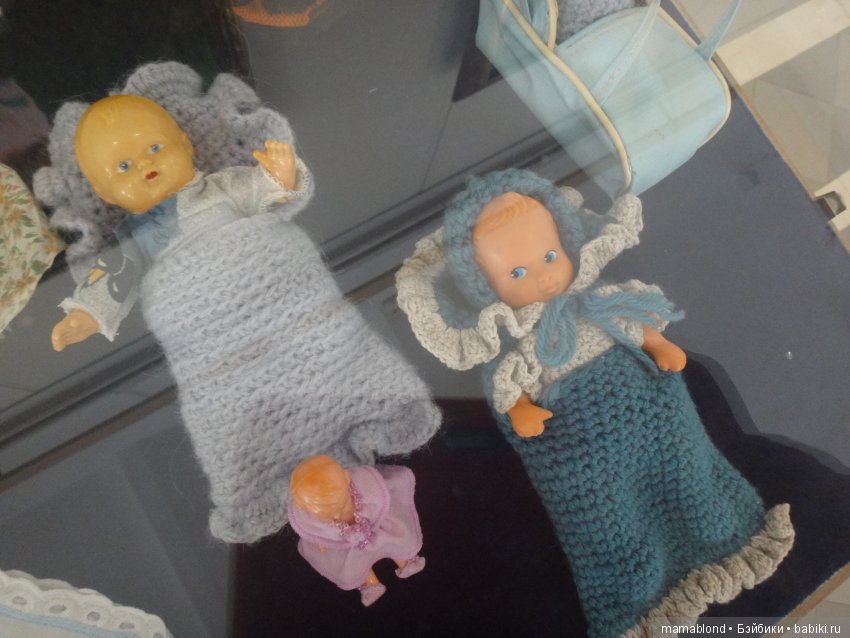 Выставка " Лабиринты кукольной жизни"