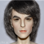 Двое мужчин и маленькая леди