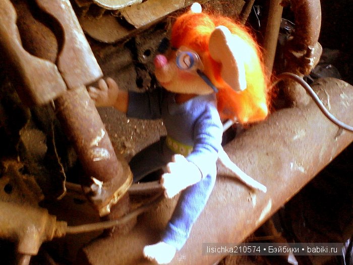 Гайка спешит на помощь! Авторская текстильная кукла из мультика "Чип и Дейл спешат на помощь" (фото 10)