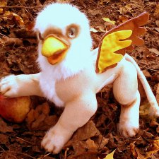 "Грифон" авторская игрушка Федоровой Надежды