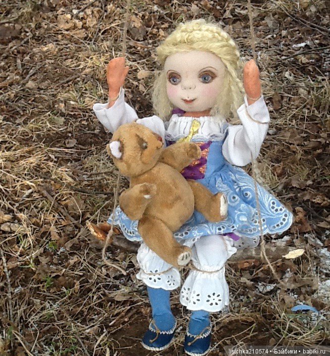 Весенняя текстильная куколка Виктория. Автор и исполнитель Федорова Надежда (фото 9)