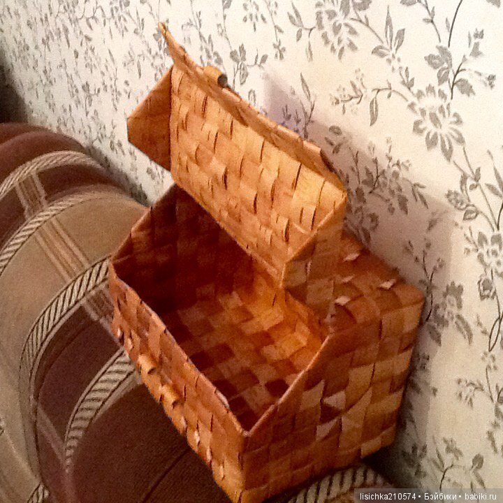 Просто приходил Серёжка... а я опять плела немножко. Плетение из бересты