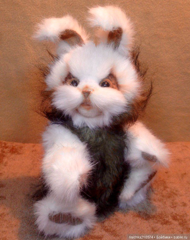 Зайчики Лапочка и Лапуся. Игрушки Федоровой Надежды (фото 7)