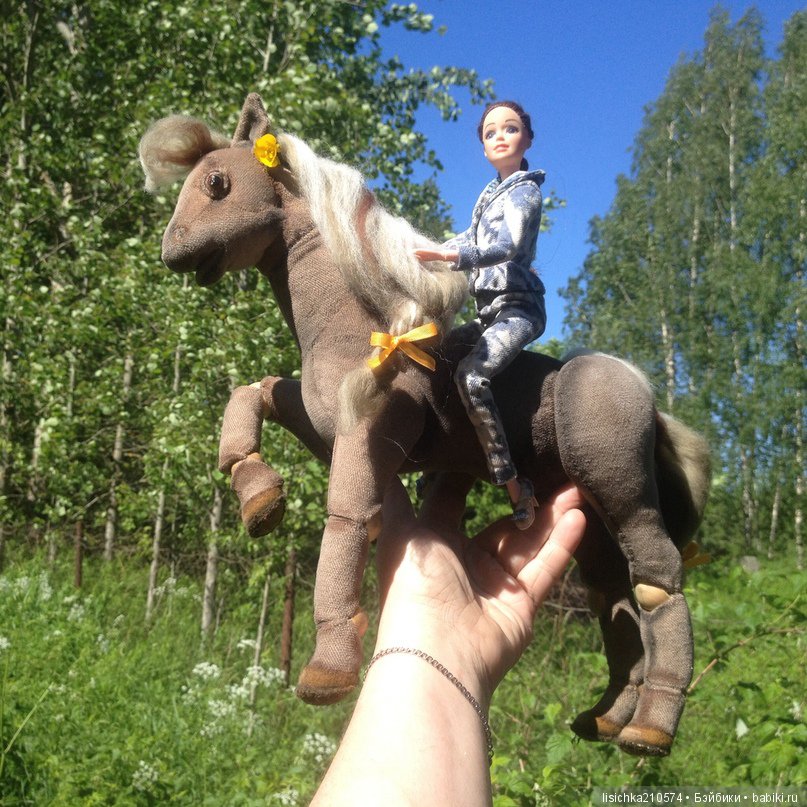 Я, люблю свою лошадку! Причешу ей шёрстку гладко... Текстильная шарнирная лошадка для Барби