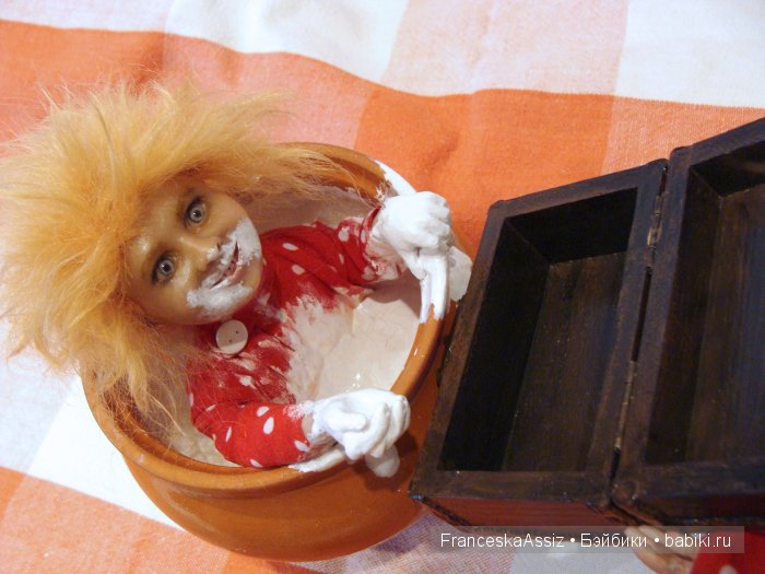 Домовые, сундуки... Авторские куклы (фото 3)