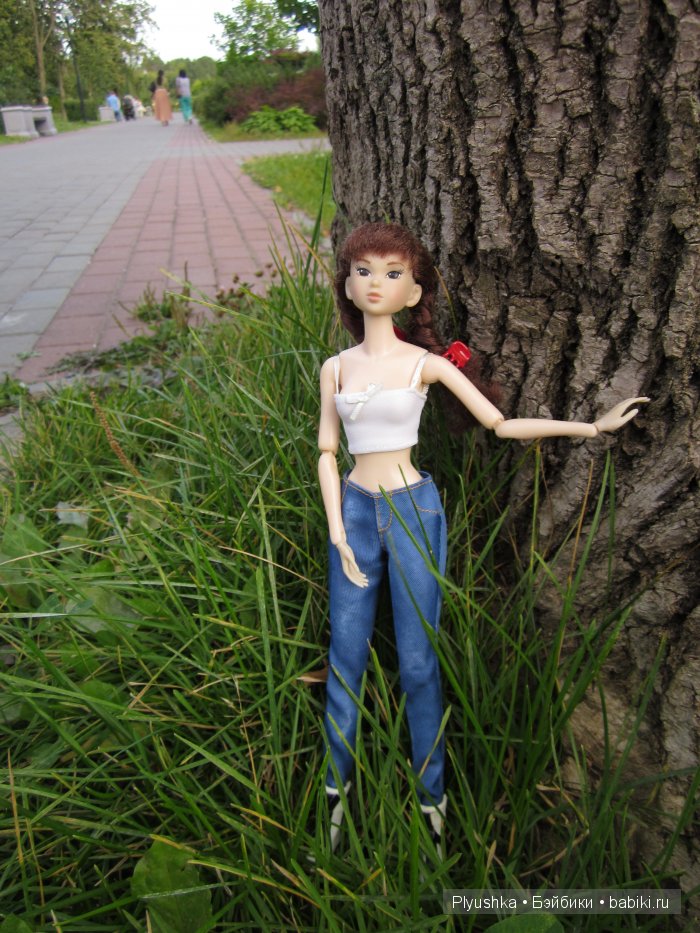 Последние тёплые денёчки. Прогулка Фумико, куклы Момоко (фото 5)