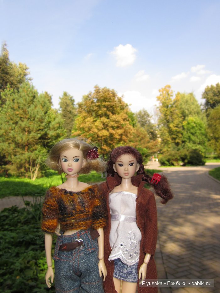 Первая осенняя прогулка моей банды 1:6