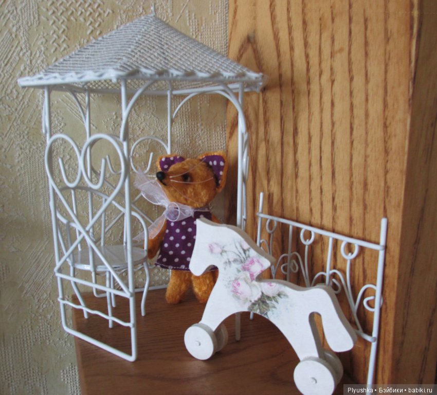 Страдания по домикам. Точнее румбоксу и садовой беседке