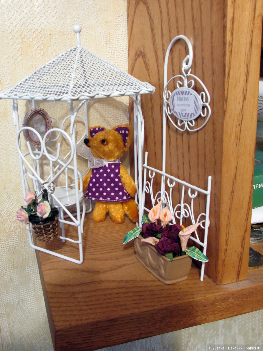 Страдания по домикам. Точнее румбоксу и садовой беседке