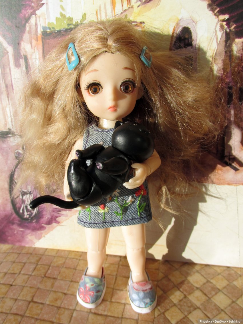 Оливка любит наряжаться. И котиков (фото 3)