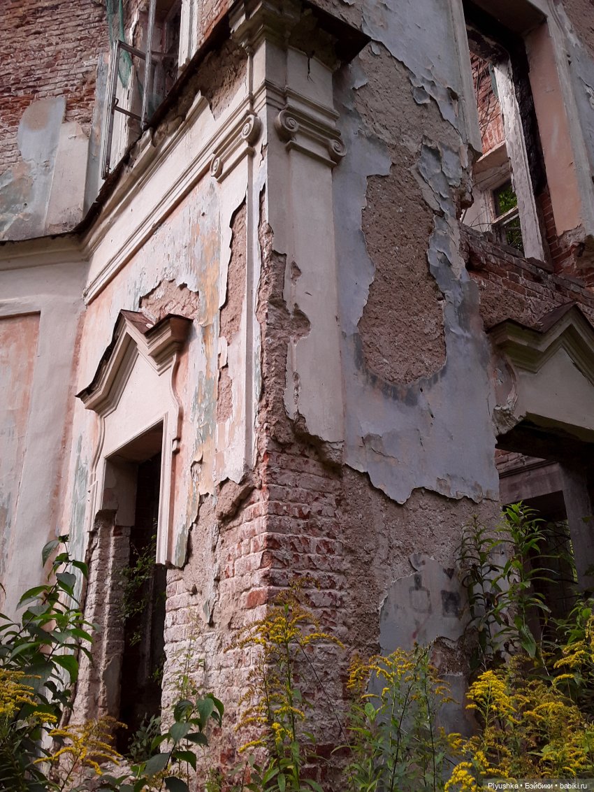 Варвара и старинные усадьбы. Заброшенные и не очень