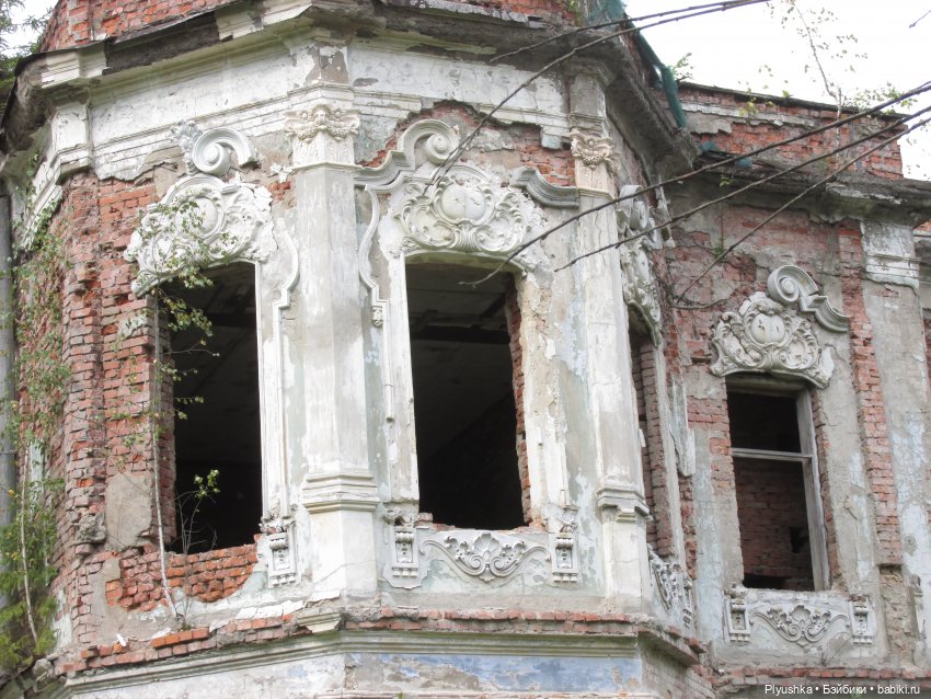 Варвара и старинные усадьбы. Заброшенные и не очень