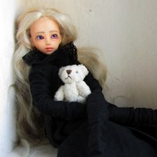 Страшная чёрно-белая сказка. Про странную девочку