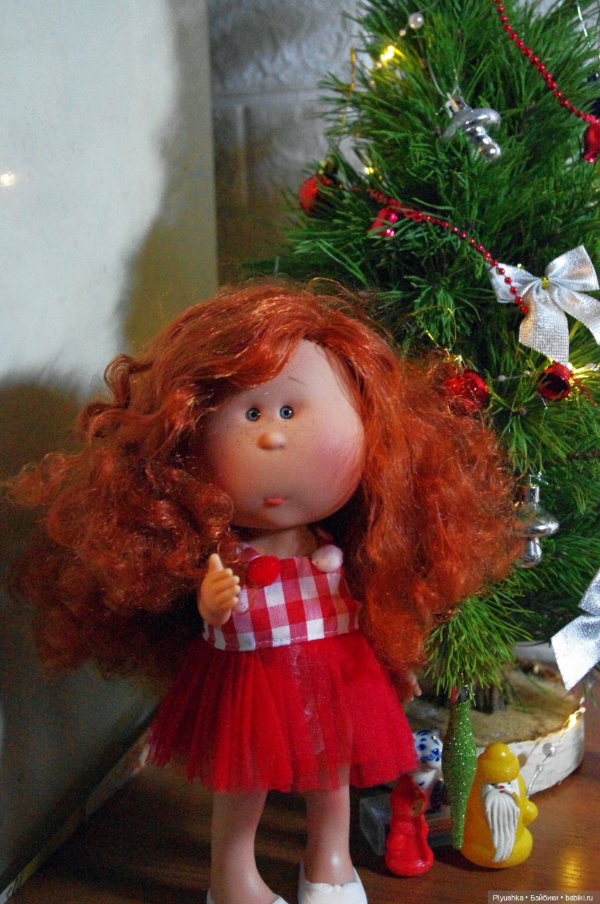 Булка нарядила ёлку — Куклы Nines d'Onil (Нинес): Миа (Mia) (фото 8)
