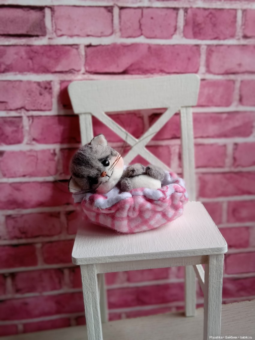 Касуми и её новый питомец (фото 3)