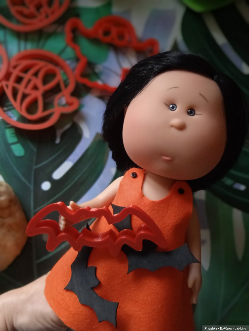 Мийки и Halloween — Куклы Nines d'Onil (Нинес): Миа (Mia) (фото 4)