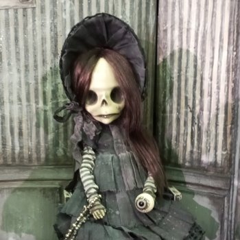 Искусство куклы 2023. Делюсь позитивом, креативом и необычным-специфичным)