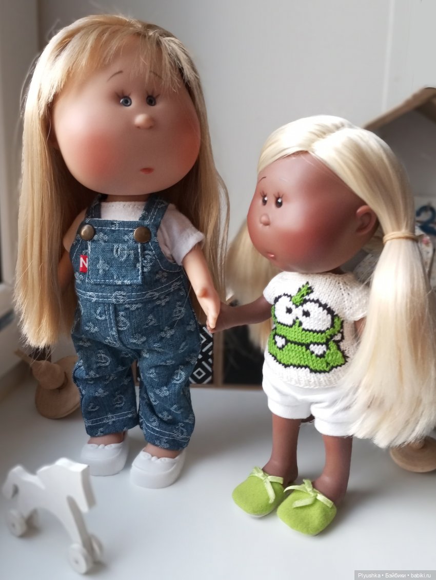 Булка мелкая шоколадная — Куклы Nines d'Onil (Нинес): Миа (Mia)